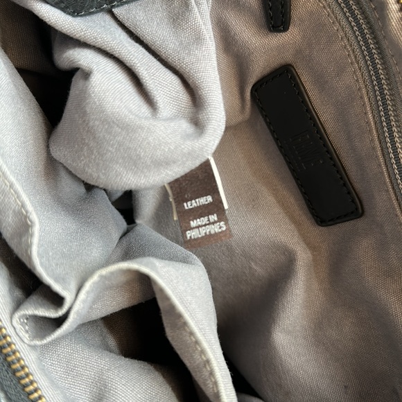 Frye black leather shoulder bag - Picture 8 of 17